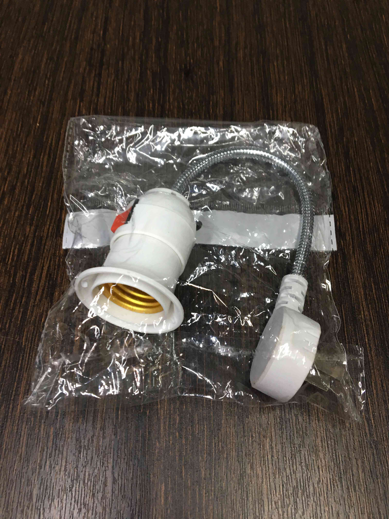 SOCATE MOVIL PARA BOMBILLO CON ENCHUFE